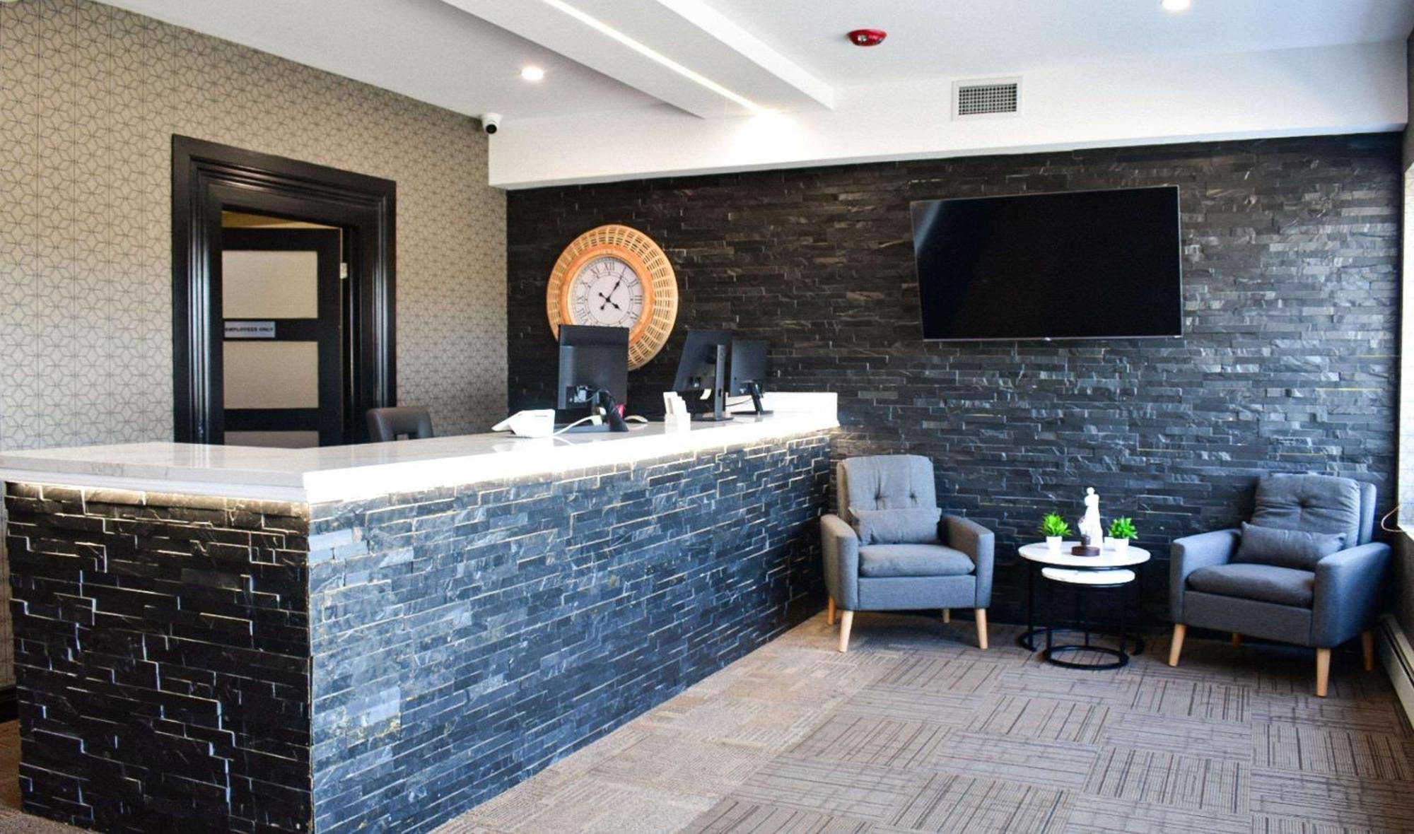 Big Bird Inn Wawa, Surestay Collection By Best Western Екстер'єр фото